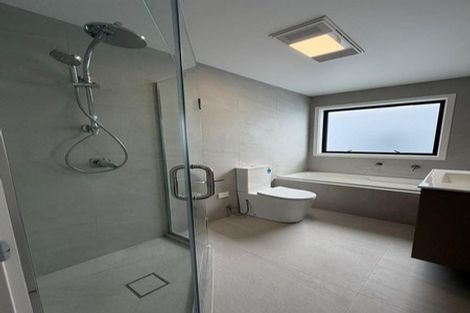 Photo of property in 105 Waekahu Road, Westgate, Auckland, 0814