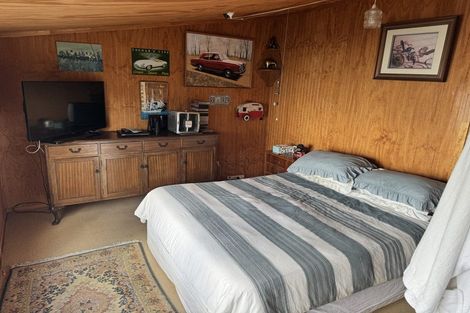 Photo of property in 41 Torkar Road, Clarks Beach, 2122