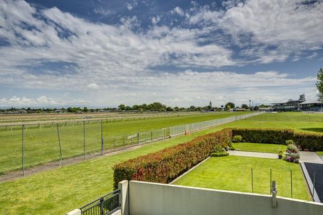 Photo of property in Cheltenham Court, 609 Market Street South, Hastings, 4122