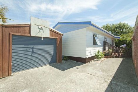Photo of property in 11a Riverside Drive, Waiwhetu, Lower Hutt, 5010