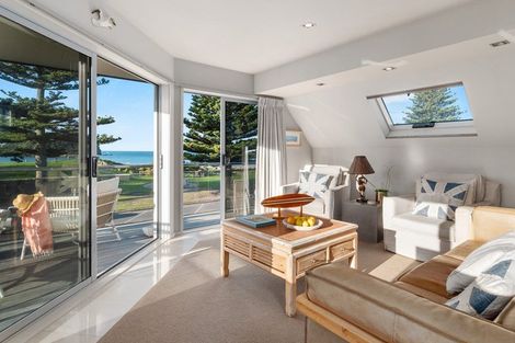 Photo of property in 44a Marine Parade, Mount Maunganui, 3116