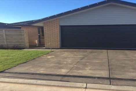 Photo of property in 12 Wallingford Crescent, Rolleston, 7615