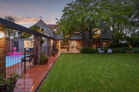 Photo of property in 15a Clyde Road, Upper Riccarton, Christchurch, 8041