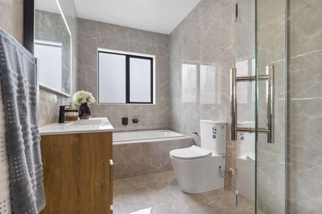 Photo of property in 32 Korihi Drive, Swanson, Auckland, 0614