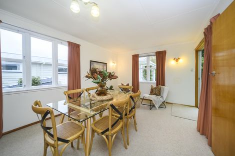 Photo of property in 7 Ruha Street, West End, Palmerston North, 4412