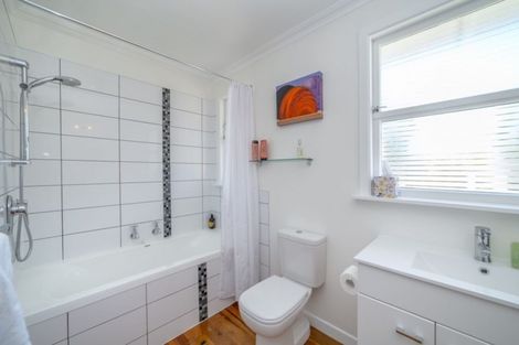 Photo of property in 61 East Street, Greytown, 5712