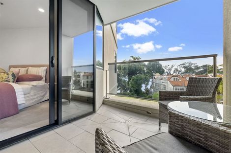 Photo of property in 3c/173 Hurstmere Road, Takapuna, Auckland, 0622