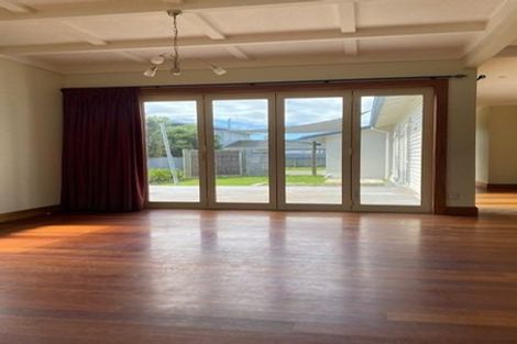 Photo of property in 9 Taradale Road, Marewa, Napier, 4110