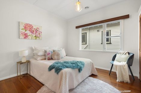 Photo of property in 103 Miramar Avenue, Miramar, Wellington, 6022