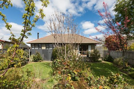 Photo of property in 30 Churchill Street, Waipukurau, 4200