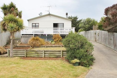 Photo of property in 828 Brighton Road, Ocean View, Dunedin, 9035