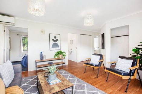 Photo of property in 25a Hiwi Crescent, Titahi Bay, Porirua, 5022