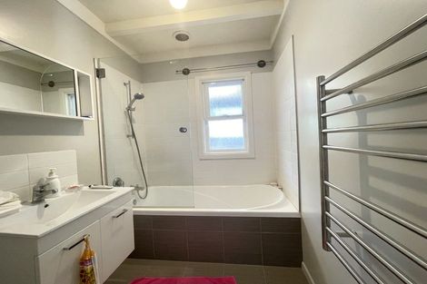 Photo of property in 20 Riddell Road, Glendowie, Auckland, 1071