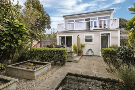 Photo of property in 7 Ninian Street, Highbury, Wellington, 6012