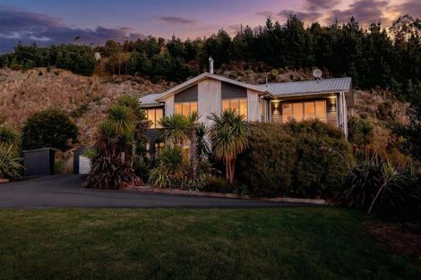 Photo of property in 191 Ngahere Park Road, Turitea, Palmerston North, 4472