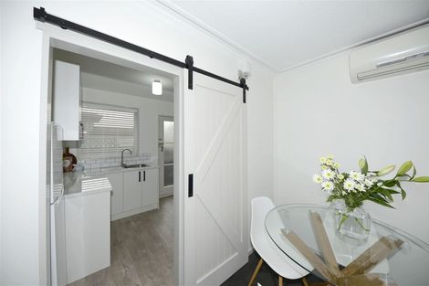 Photo of property in 2/153 Clarence Street, Riccarton, Christchurch, 8011