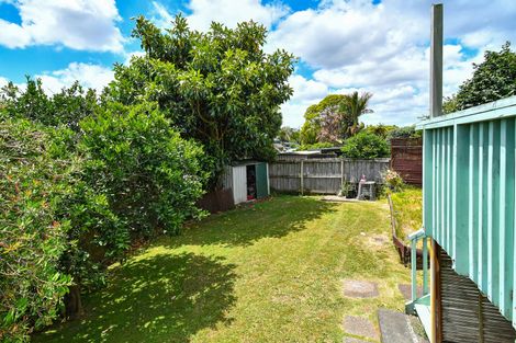 Photo of property in 6 Polandson Place, Opaheke, Papakura, 2113