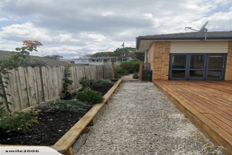 Photo of property in 6 Jelas Road, Red Beach, 0932