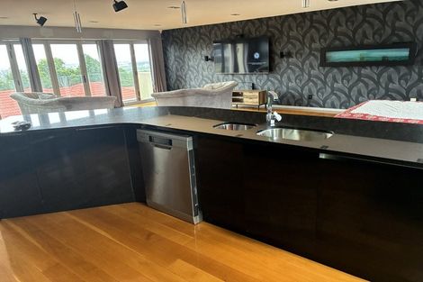 Photo of property in 4 The Enclave, Totara Heights, Auckland, 2105