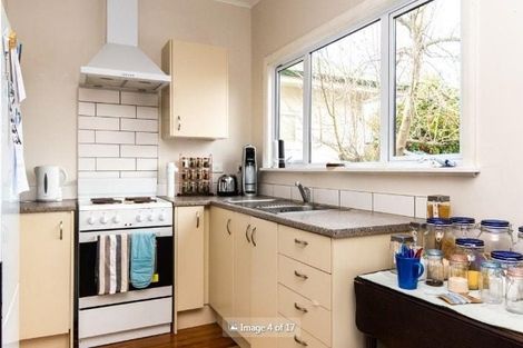 Photo of property in 2/49 Te Mata Road, Havelock North, 4130