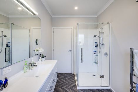 Photo of property in 2b Kauri Street, Taradale, Napier, 4112