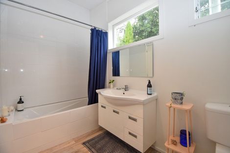 Photo of property in 144 Kent Street, Carterton, 5713