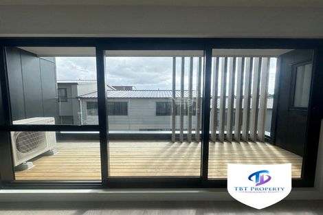 Photo of property in 4/53 Drake Street, Howick, Auckland, 2014