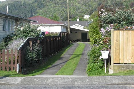 Photo of property in 26a York Street, Picton, 7220