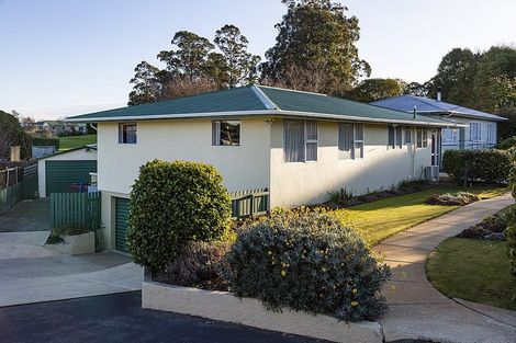 Photo of property in 15 Arthur Street, Holmes Hill, Oamaru, 9401