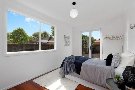 Photo of property in 60 Banbury Crescent, Fairfield, Hamilton, 3214