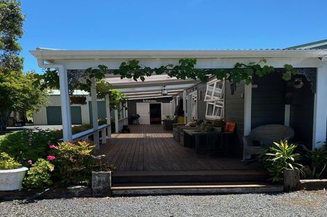 Photo of property in 46 Wiroa Road, Kerikeri, 0293