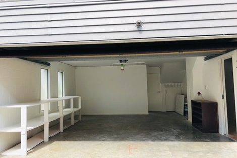 Photo of property in 6s Carlton Gore Road, Grafton, Auckland, 1023