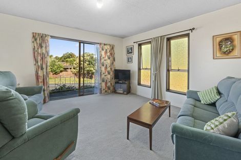 Photo of property in 1/123 Glamorgan Drive, Torbay, Auckland, 0630