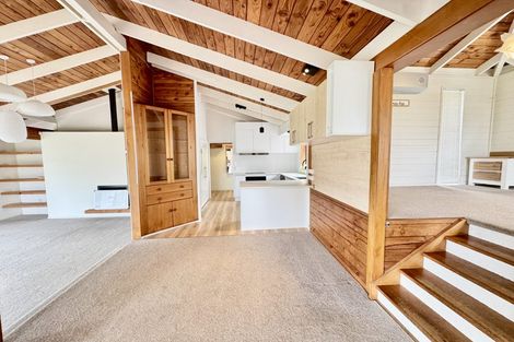 Photo of property in 161 West Harbour Drive, West Harbour, Auckland, 0618