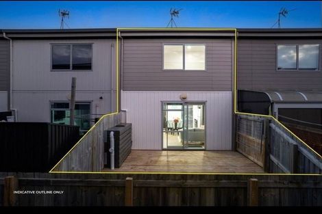 Photo of property in 3 Kanorau Place, Mangere, Auckland, 2022