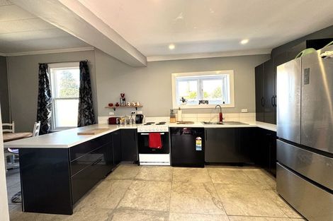 Photo of property in 44 Lanark Street, Balclutha, 9230