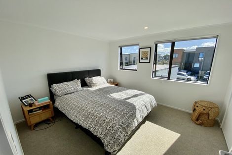 Photo of property in 17 Harlow Crescent, Glen Innes, Auckland, 1072