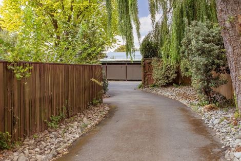 Photo of property in 2/78 Holly Road, St Albans, Christchurch, 8014