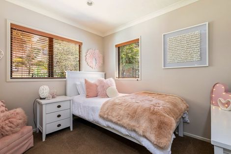 Photo of property in 25 Moore Street, Hillcrest, Auckland, 0627
