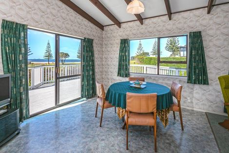 Photo of property in 226 Onemana Drive, Onemana, Whangamata, 3691