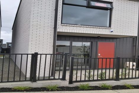 Photo of property in 32 Pennant Street, Long Bay, Auckland, 0630