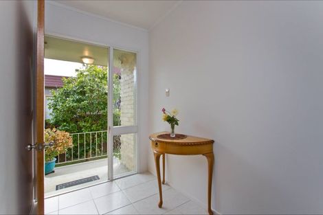 Photo of property in 71 Sandspit Road, Shelly Park, Auckland, 2014