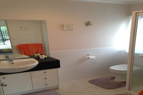 Photo of property in 71 Moyrus Crescent, East Tamaki Heights, Auckland, 2016