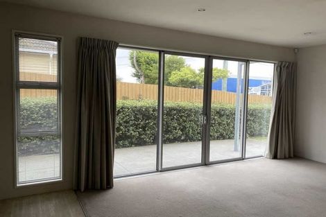 Photo of property in 11a Clarence Street South, Addington, Christchurch, 8024