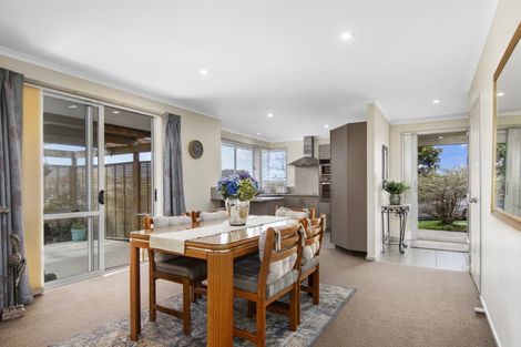 Photo of property in 27 Galloway Crescent, Pyes Pa, Tauranga, 3112