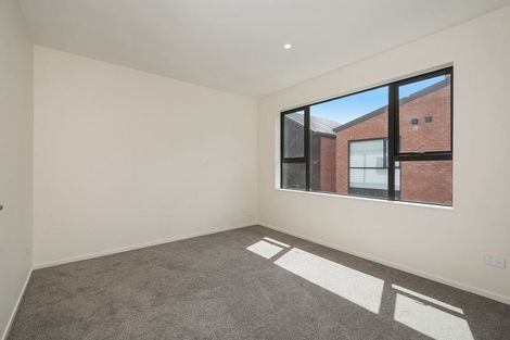 Photo of property in 71 Salamanca Road, Sunnynook, Auckland, 0620