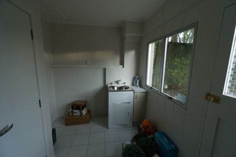 Photo of property in 287 Shakespeare Street, Leamington, Cambridge, 3432