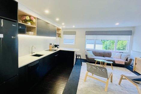 Photo of property in 5/147 Glenmore Street, Kelburn, Wellington, 6012