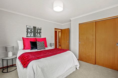 Photo of property in 134d Huatoki Street, Frankleigh Park, New Plymouth, 4310