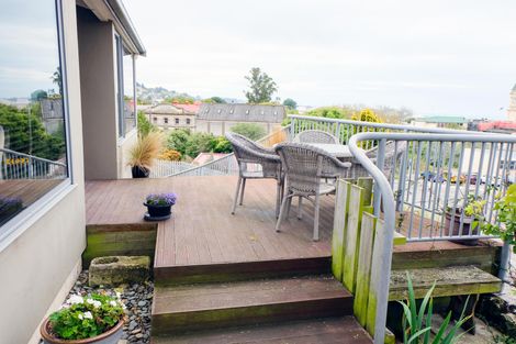 Photo of property in 4 Wharfe Street, South Hill, Oamaru, 9400